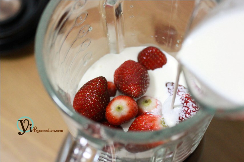 Chocolate-Strawberry Panna Cotta