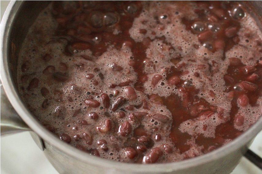 Homemade Sweet Red Bean Paste (Azuki Bean Paste) | 紅豆沙