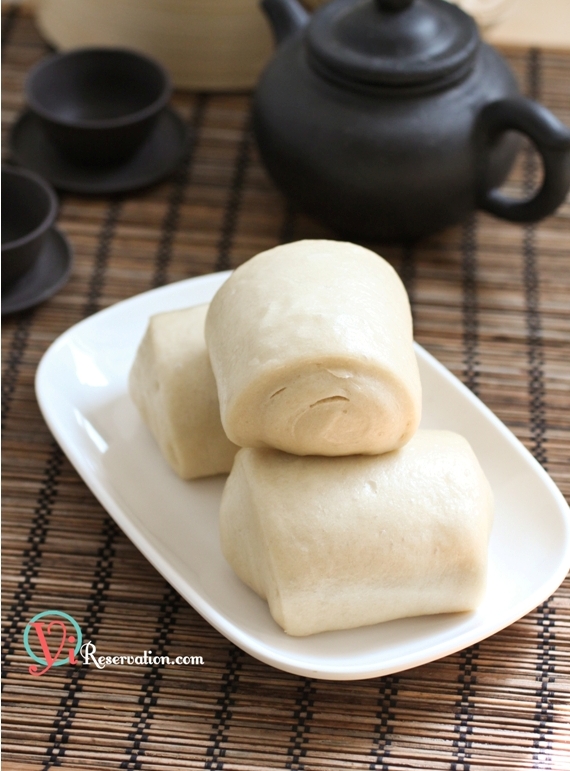 Mantou (Chinese Steamed Bun) 饅頭