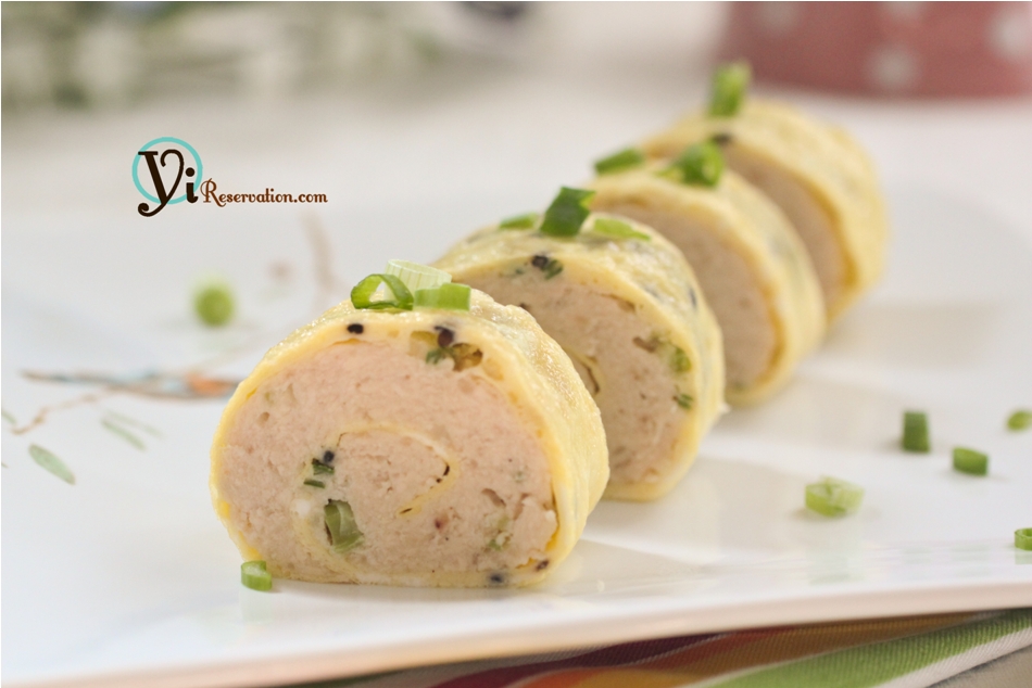 Steamed Chicken Omelette Roll 雞蛋卷