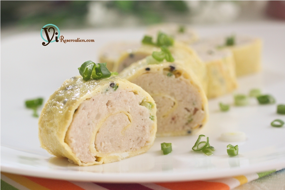 Steamed Chicken Omelette Roll 雞蛋卷