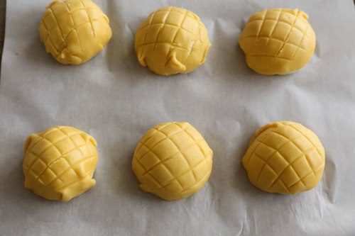 Pineapple Bun Step8