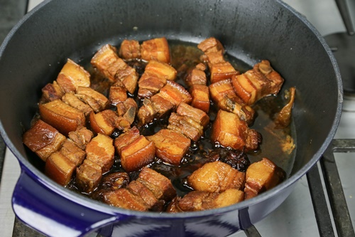 how to cook Red Cooked Pork Belly 紅燒肉 aka Hong Shao Rou or Red Braised Pork