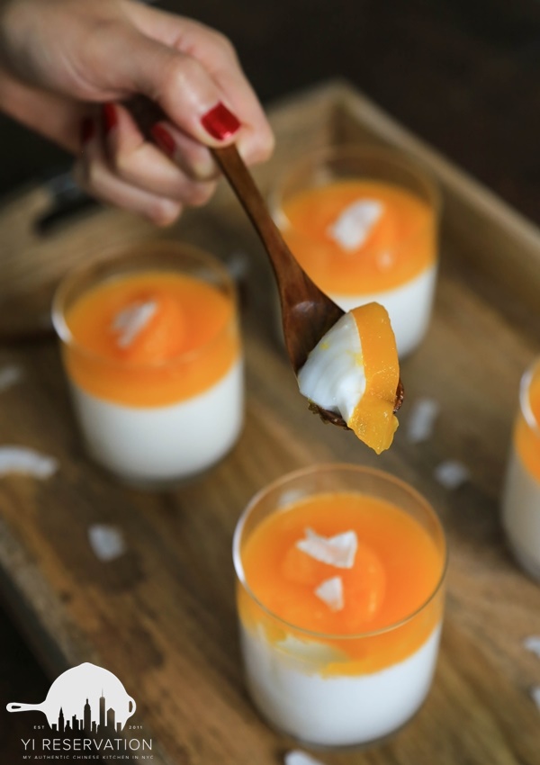 easy holiday dessert panna cotta