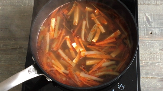 how to make hot and sour soup (recipe)