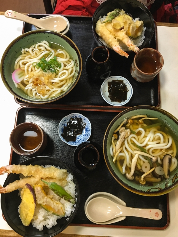 Food and travel guide Nara Park udon