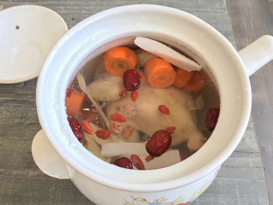Chinese chicken herbal soup (root+spring review)