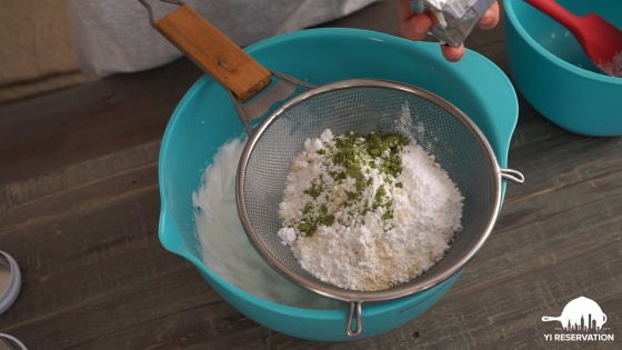 how to make Japanese green tea matcha macarons