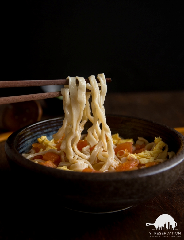 how to make chinese tomato egg soup noodles recipe